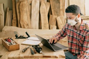 How to Learn Woodworking Online